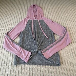 No Boundaries Knot Front Hoodie Long Sleeve - Size: Small 3 - 5